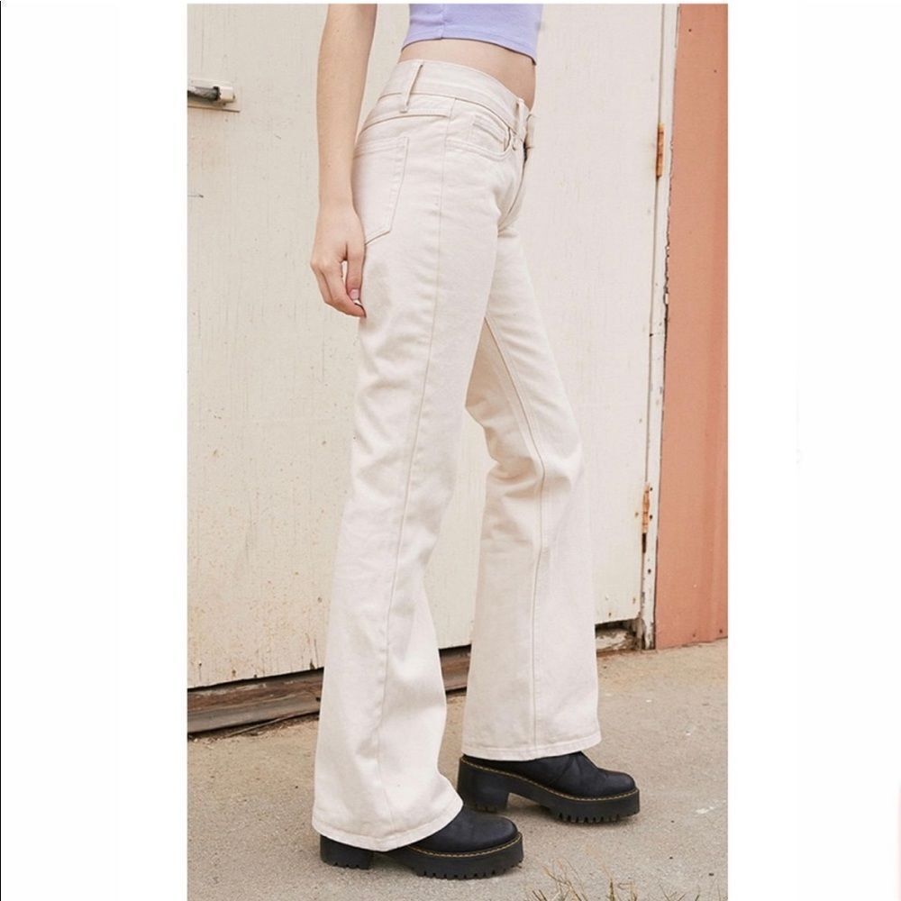 Brandy Melville John Galt Cream Ivory Rigid Denim Mid Rise Flare Jean S NEW